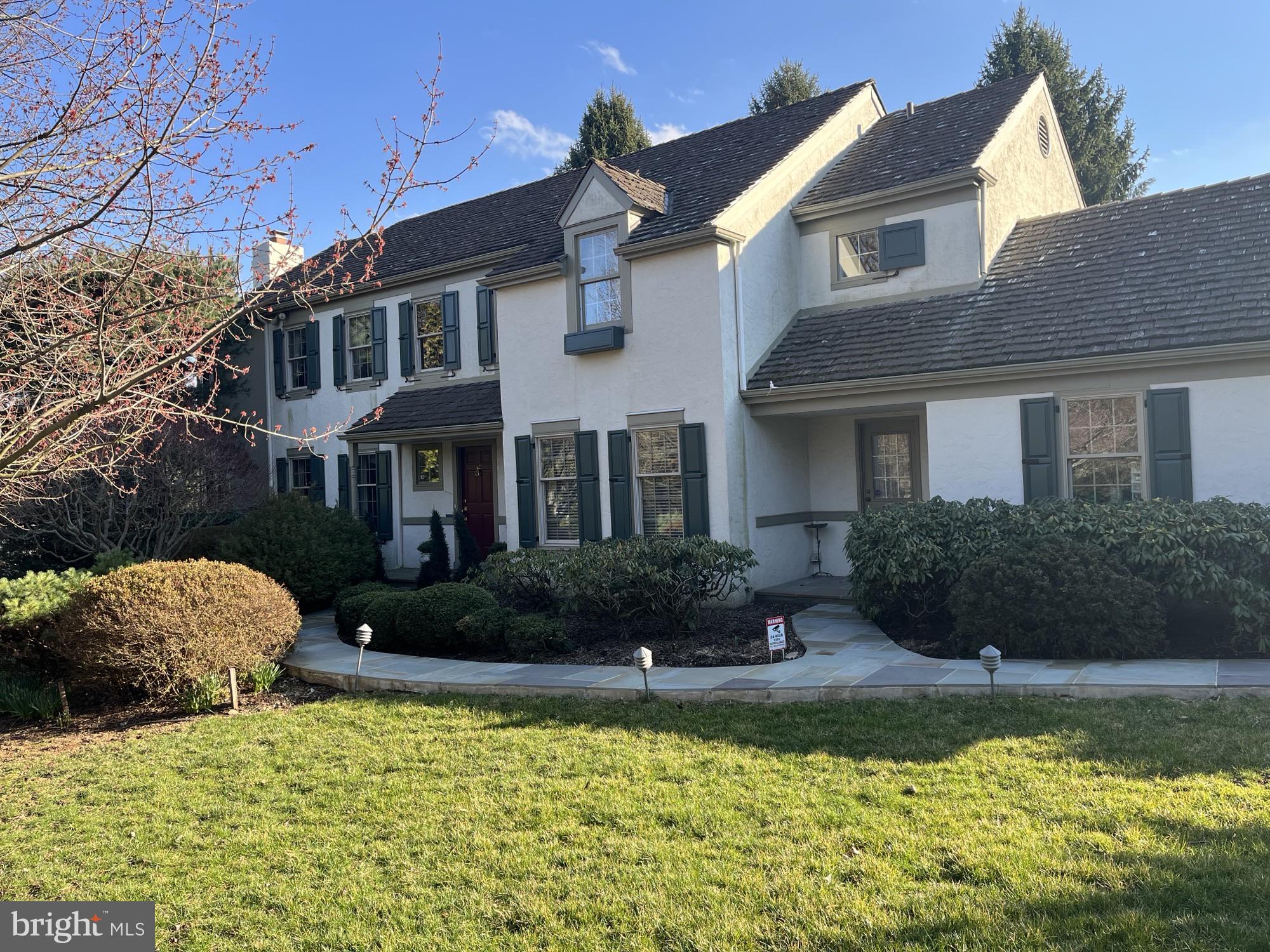 220 Hedgemere Drive Devon, PA 19333 - Photo 3 of 34 Front and Side Entrance to House