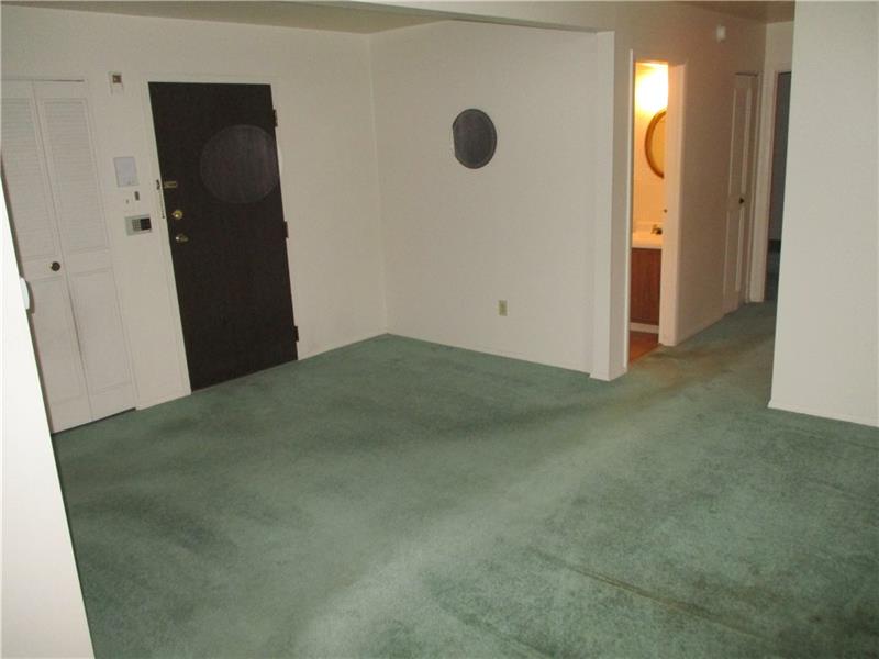 551 Sloop Road, Unit 71 Pittsburgh, PA 15237 - Photo 8 of 12 Gallery Image 8