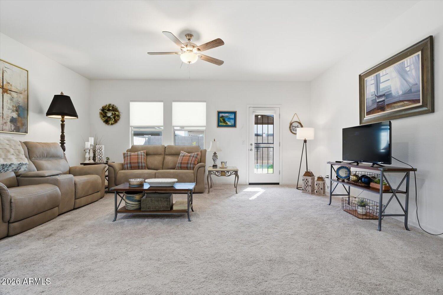 47661 West Old Timer Road Maricopa, AZ 85139 - Photo 9 of 24 Livingroom