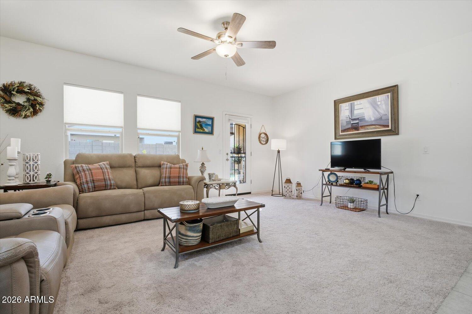 47661 West Old Timer Road Maricopa, AZ 85139 - Photo 10 of 24 Livingroom