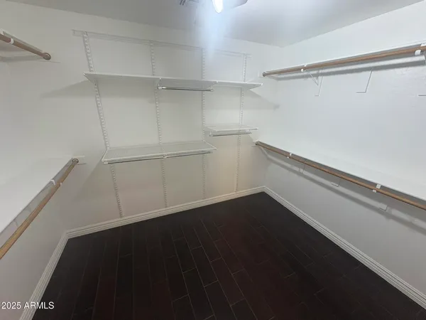 $2,995 | 17633 North 41st Street, Phoenix, AZ 85032