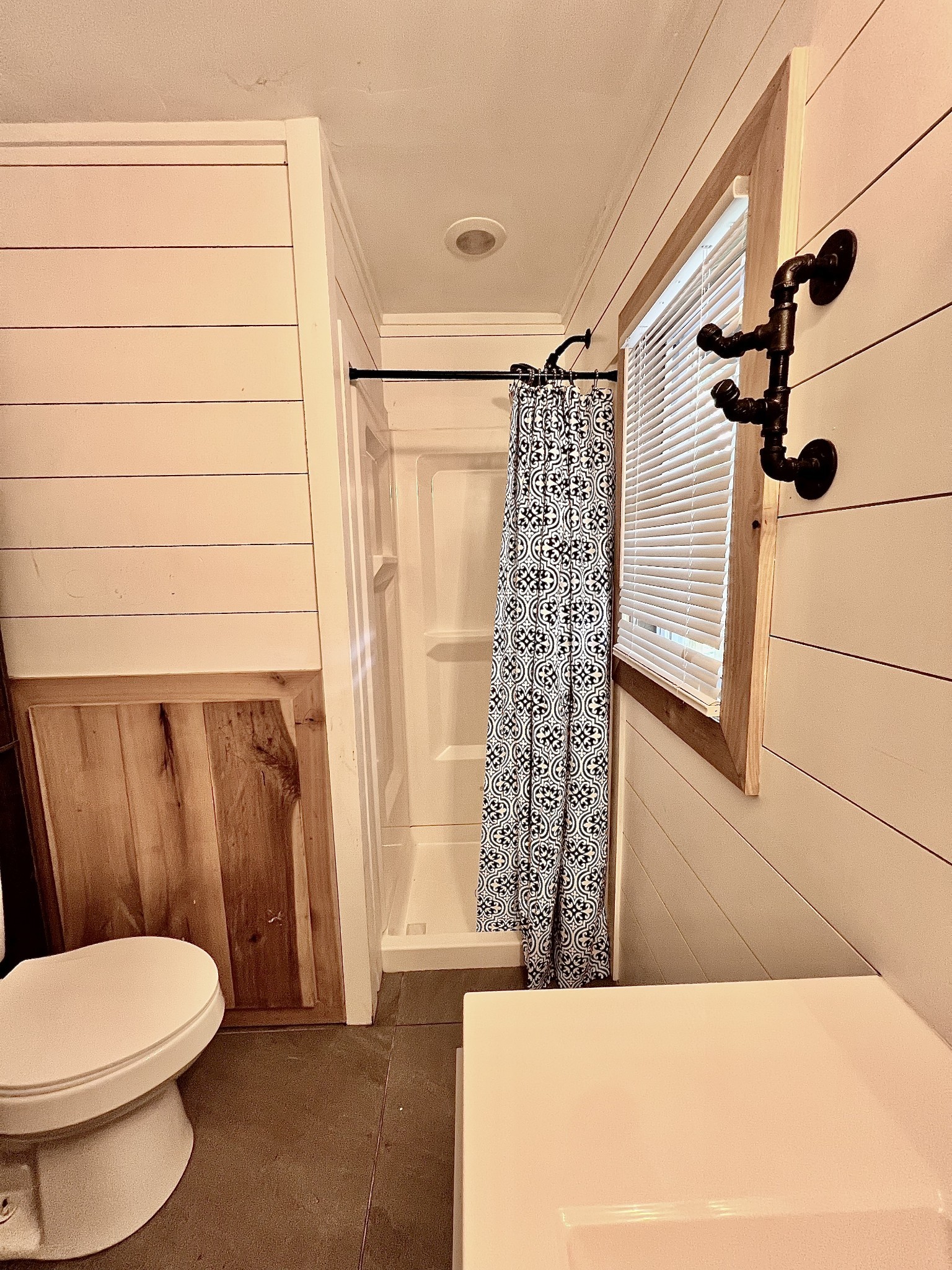 1480 Gravel Hill Road Bethpage, TN 37022 - Photo 14 of 26 a bathroom with a toilet and shower