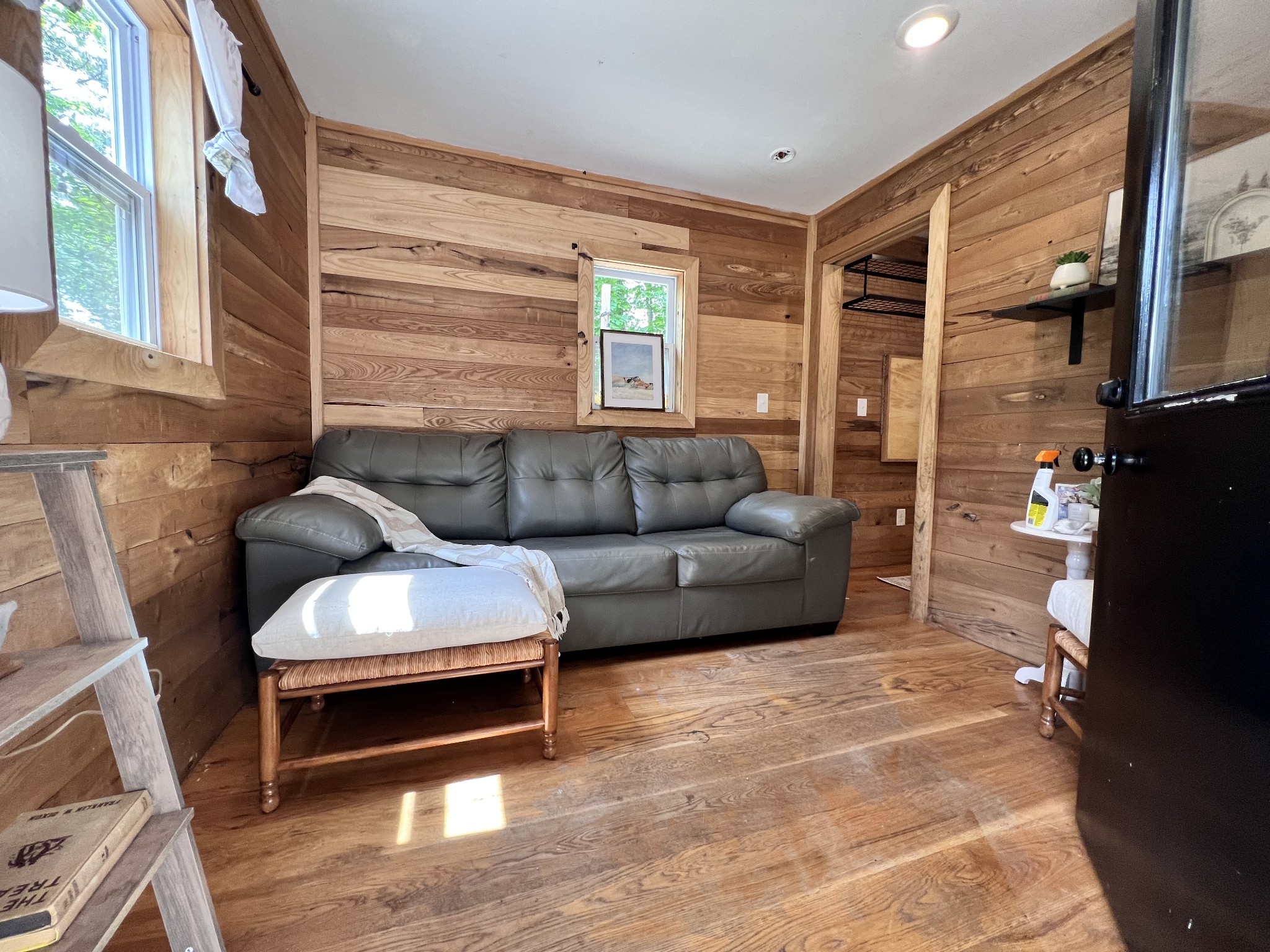 1480 Gravel Hill Road Bethpage, TN 37022 - Photo 9 of 26 a living room with furniture and a window