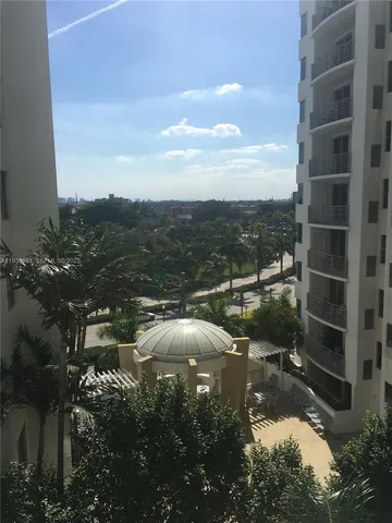 $2,150 | 1830 Radius Drive, Unit 618, Hollywood, FL 33020