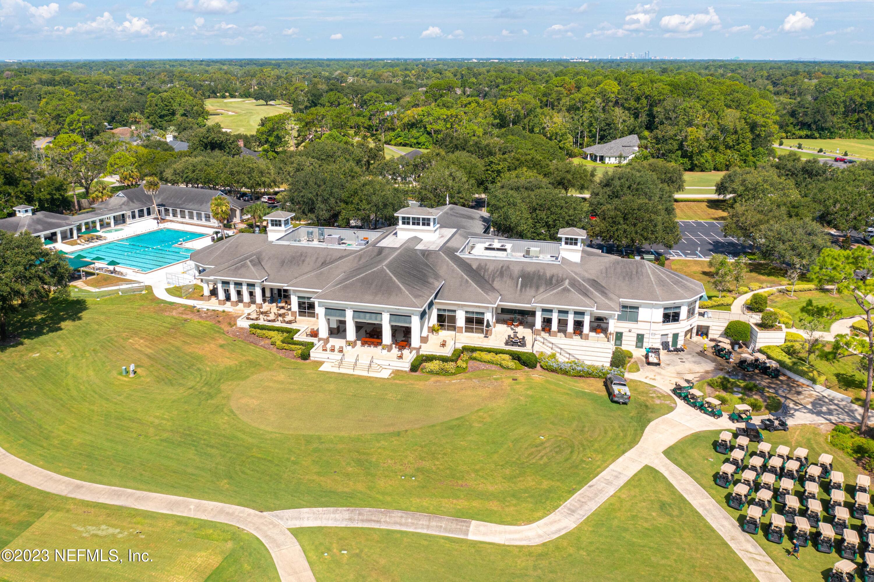B Hollyridge Road Jacksonville, FL 32256 - Photo 25 of 25 an aerial view of residential houses with outdoor space