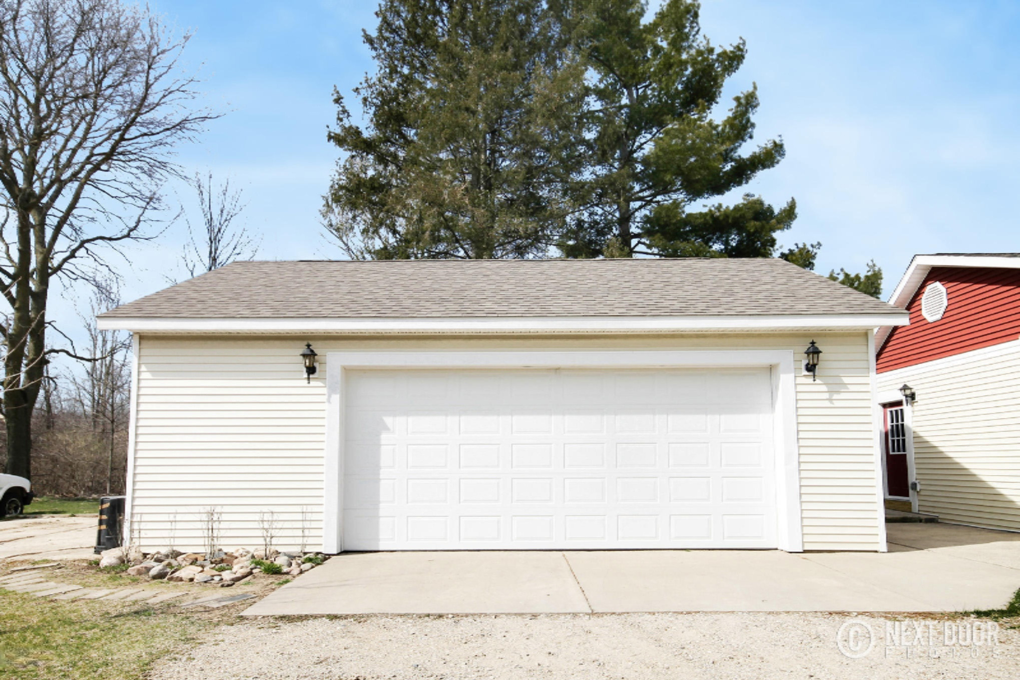 3145 Loop Road Middleville, MI 49333 - Photo 9 of 37 IMG_3291_blended