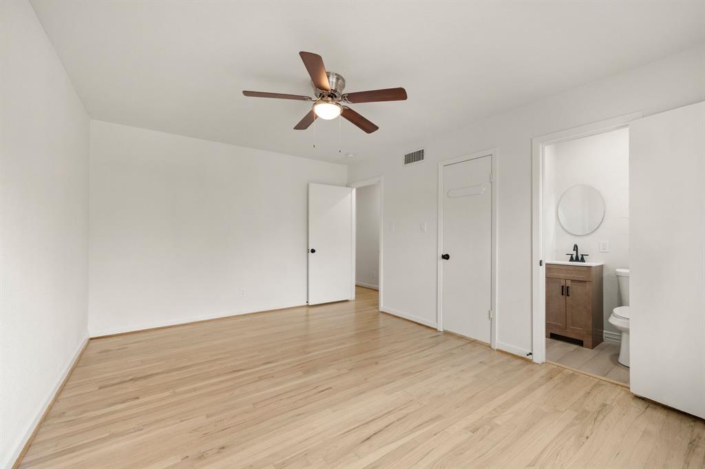 308 Wanda Way Hurst, TX 76053 - Photo 14 of 31