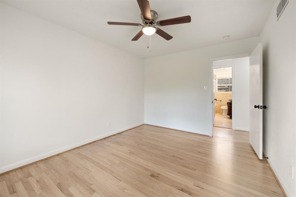 308 Wanda Way Hurst, TX 76053 - Photo 16 of 31