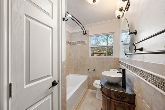 $264,995 | 308 Wanda Way, Hurst, TX 76053