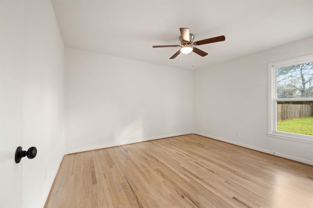 308 Wanda Way Hurst, TX 76053 - Photo 20 of 31