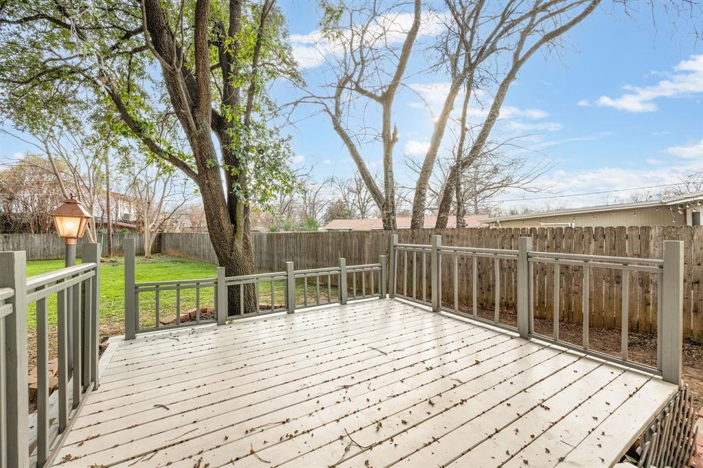 308 Wanda Way Hurst, TX 76053 - Photo 22 of 31