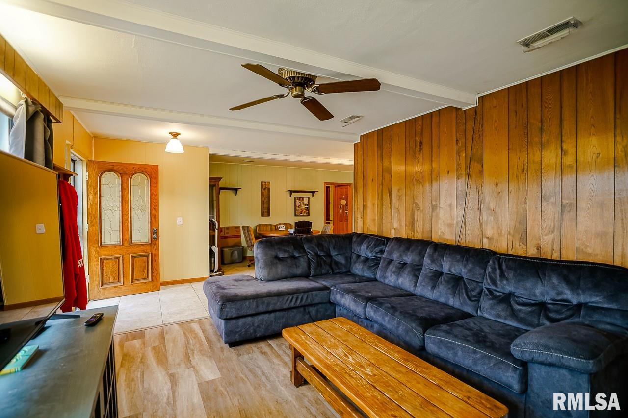 1400 Sheridan Road Pekin, IL 61554 - Photo 11 of 26