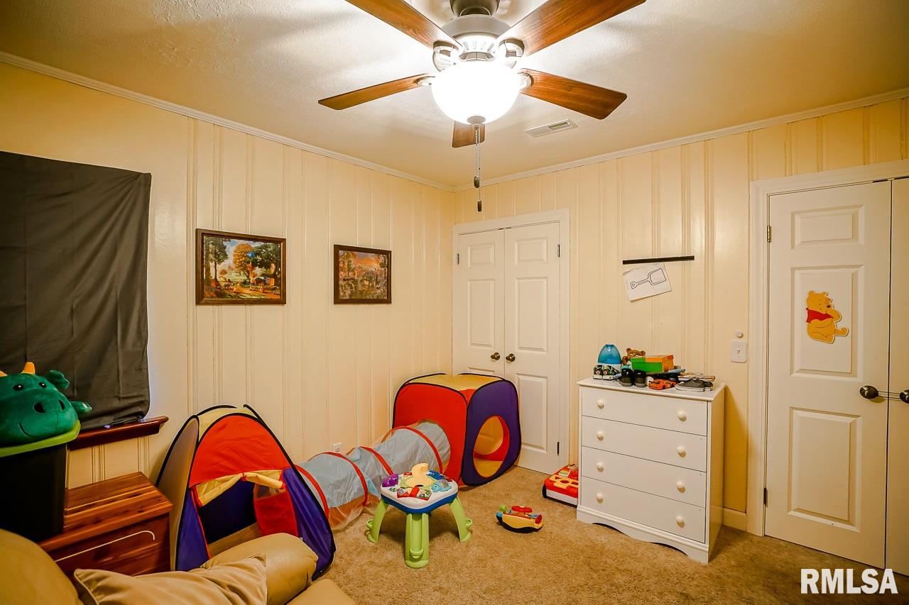 1400 Sheridan Road Pekin, IL 61554 - Photo 16 of 26