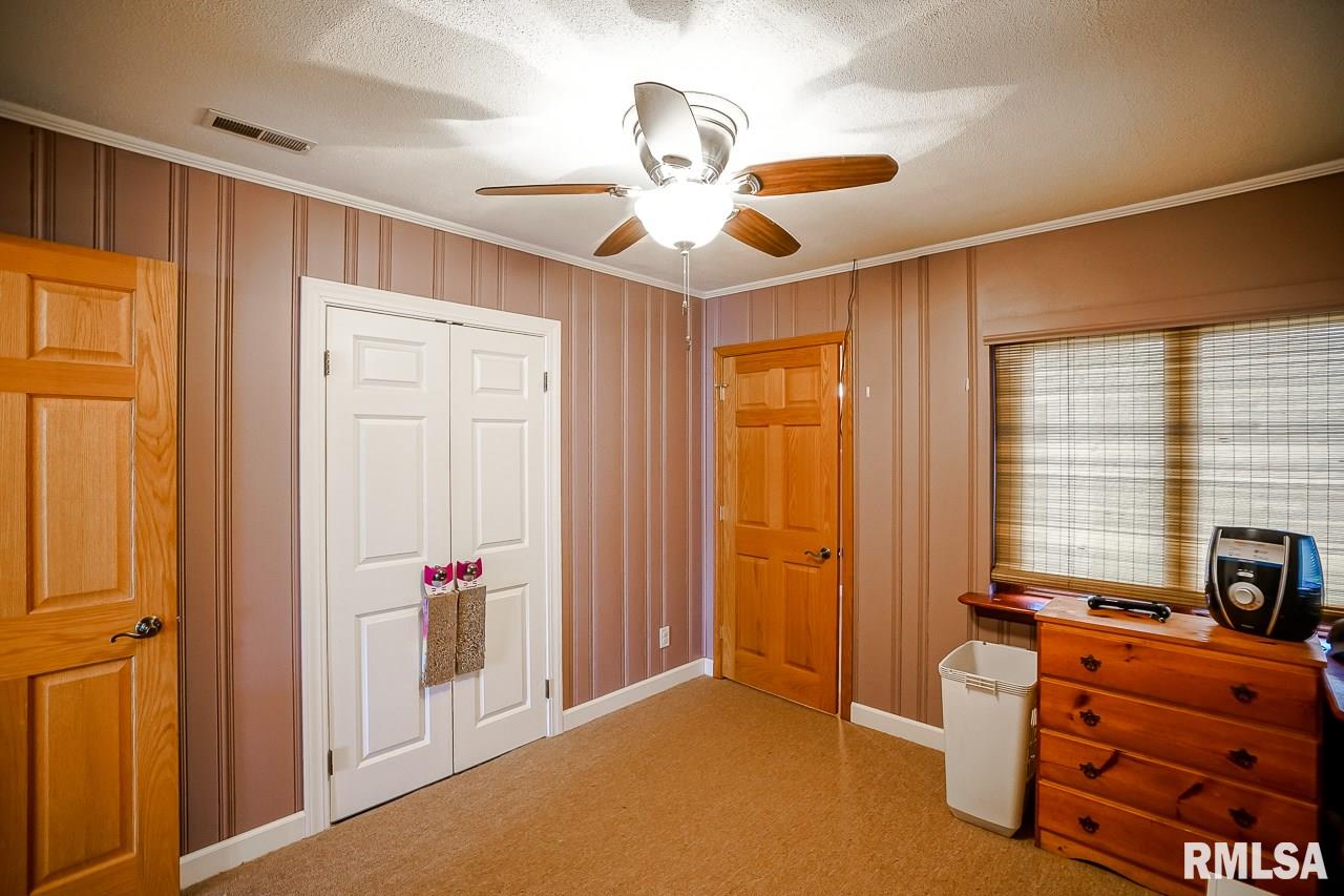 1400 Sheridan Road Pekin, IL 61554 - Photo 18 of 26