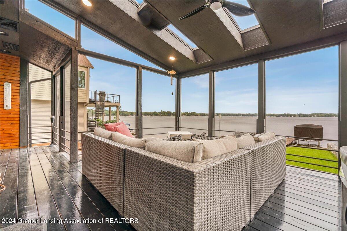 6240 West Reynolds Road Haslett, MI 48840 - Photo 63 of 80 60-Media Jett-78