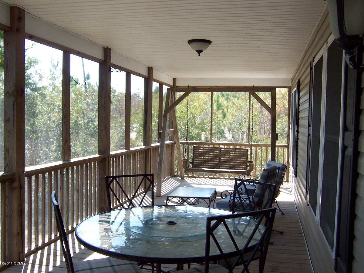 226 Community Road Davis, NC 28524 - Photo 8 of 25 Porch