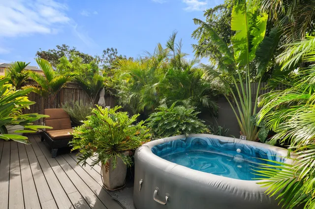 $1,200,000 | 264 Palanehe Street, Kihei, HI 96753