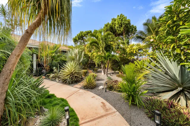 $1,200,000 | 264 Palanehe Street, Kihei, HI 96753