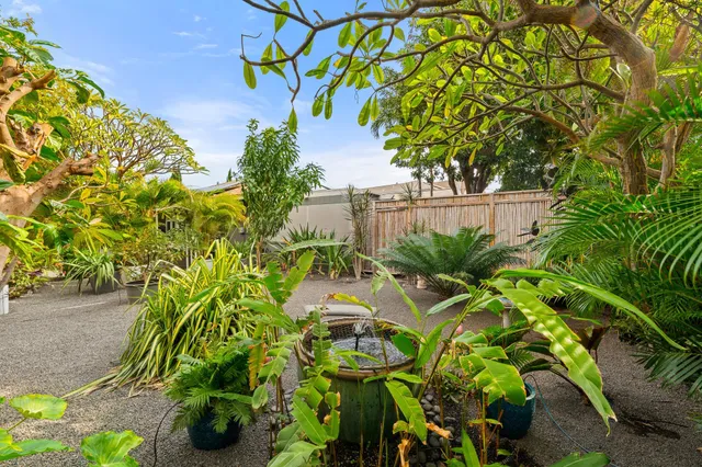 $1,200,000 | 264 Palanehe Street, Kihei, HI 96753