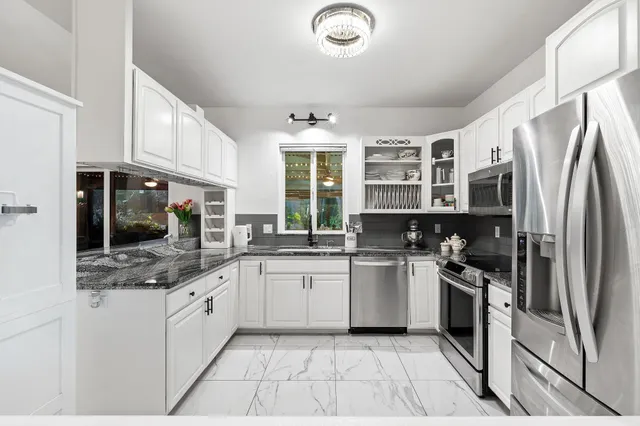 $1,200,000 | 264 Palanehe Street, Kihei, HI 96753