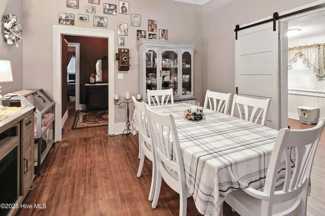 $415,000 | 207 South Walker Street, Burgaw, NC 28425