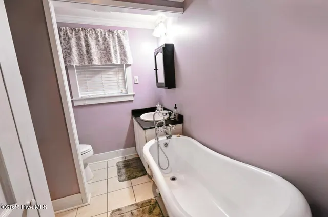 $415,000 | 207 South Walker Street, Burgaw, NC 28425