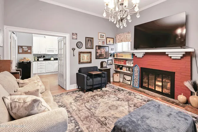 $415,000 | 207 South Walker Street, Burgaw, NC 28425