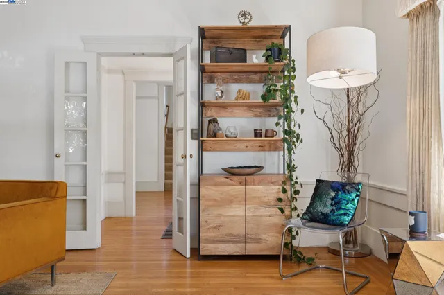 $995,000 | 2825 Piedmont Avenue, Berkeley, CA 94705