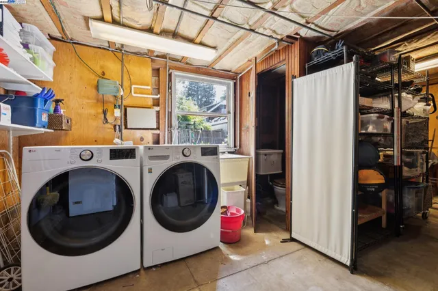 $995,000 | 2825 Piedmont Avenue, Berkeley, CA 94705