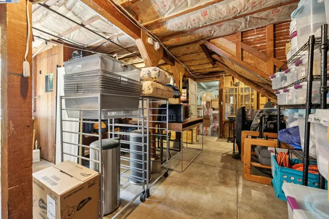 $995,000 | 2825 Piedmont Avenue, Berkeley, CA 94705