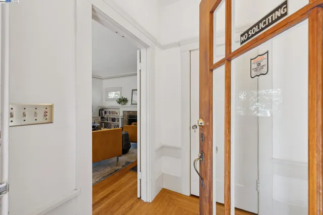 $995,000 | 2825 Piedmont Avenue, Berkeley, CA 94705