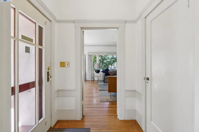 $995,000 | 2825 Piedmont Avenue, Berkeley, CA 94705