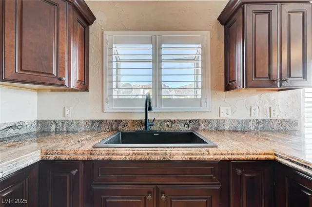 $375,000 | 233 Bighorn Drive, Boulder City, NV 89005