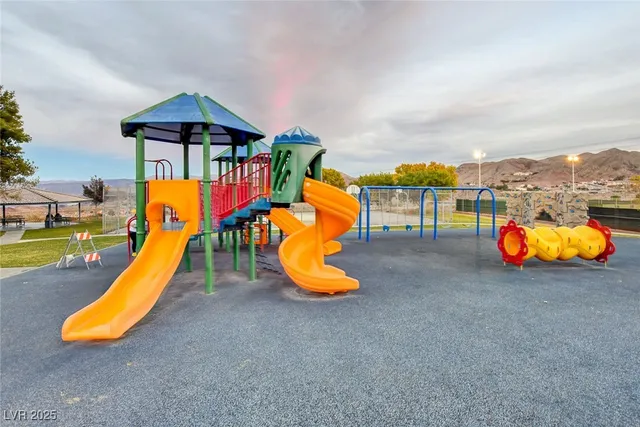 $375,000 | 233 Bighorn Drive, Boulder City, NV 89005