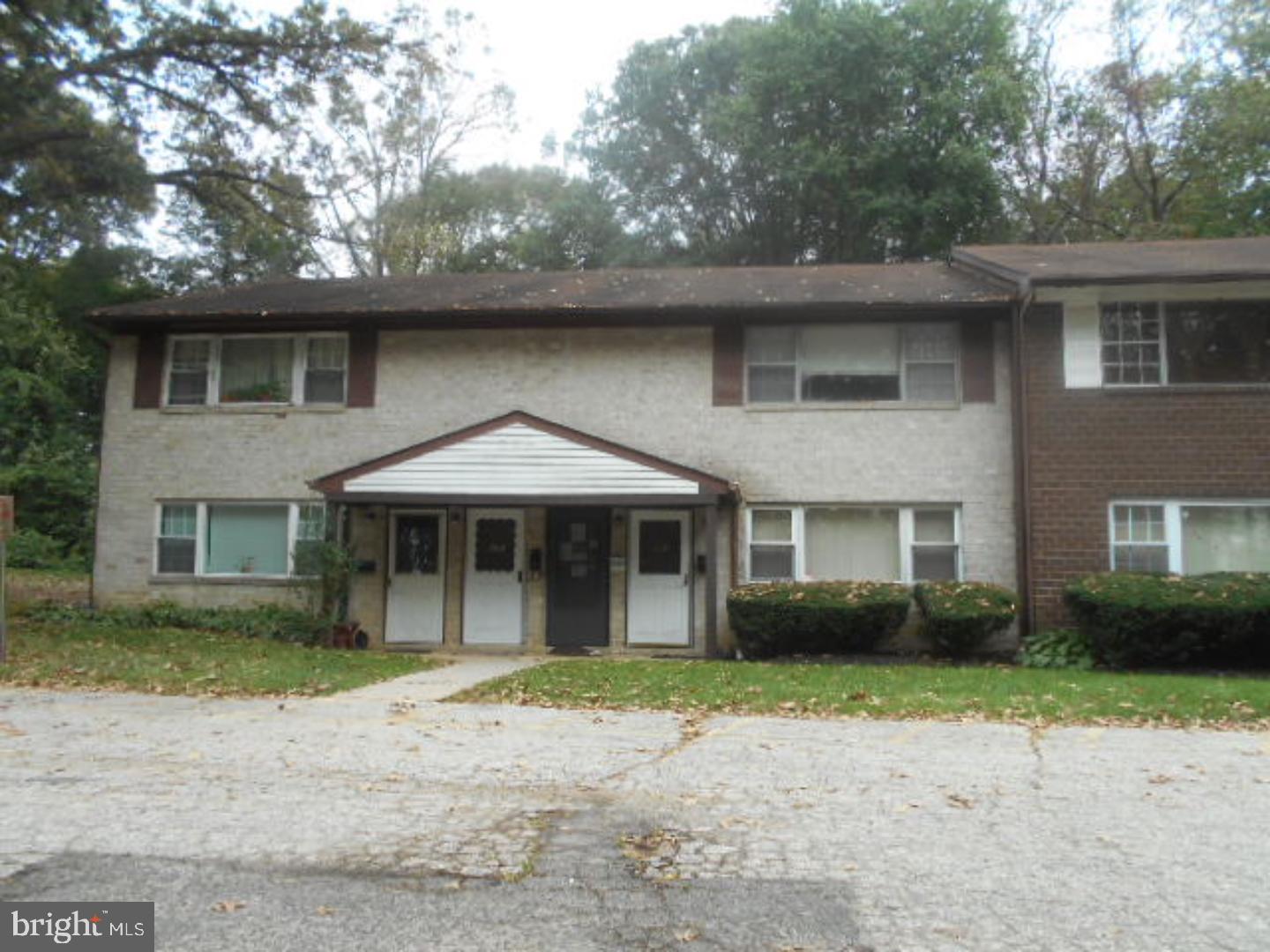 810 North Forklanding Road, Unit 304 Maple Shade, NJ 08052 - Photo 2 of 12
