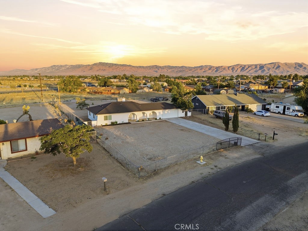 13229 Algonquin Road Apple Valley, CA 92308 - Photo 30 of 35