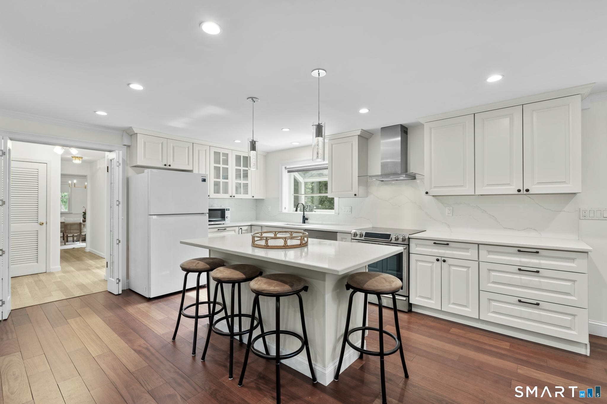 209 Westport Road Wilton, CT 06897 - Photo 15 of 34