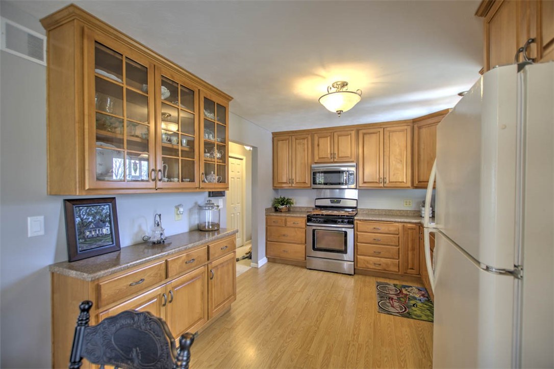 2825 North Fairview Avenue Decatur, IL 62526 - Photo 14 of 30 Gallery Image 14