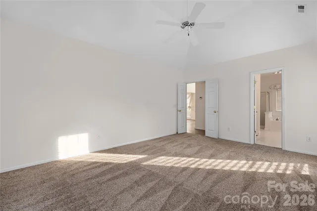 a view of empty room with window