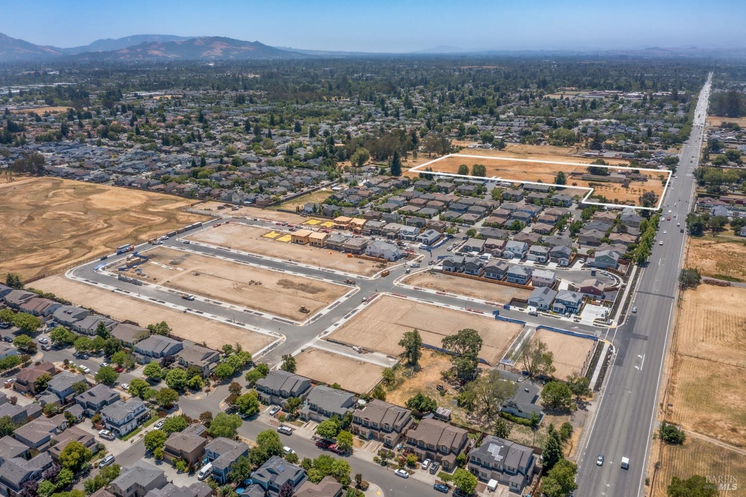 2082 Fulton Road Santa Rosa, CA 95403 - Photo 27 of 28 a view of a city