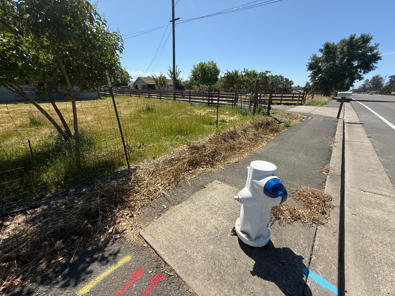 2082 Fulton Road Santa Rosa, CA 95403 - Photo 9 of 28 a view of a swimming pool with a patio