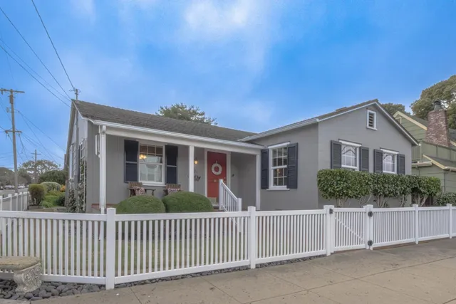 $1,348,000 | 801 Laurel Avenue, Pacific Grove, CA 93950