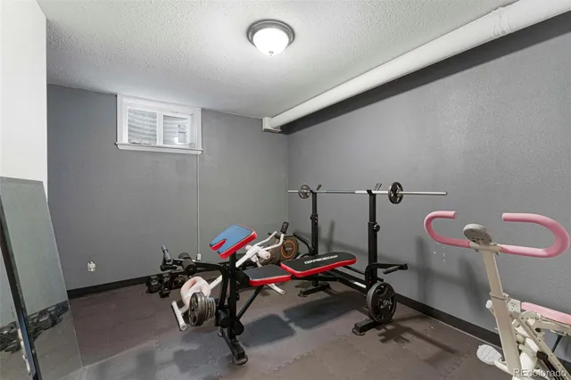 $925,000 | 39592 County Road 18, Roggen, CO 80652