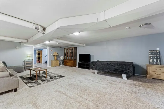 $925,000 | 39592 County Road 18, Roggen, CO 80652