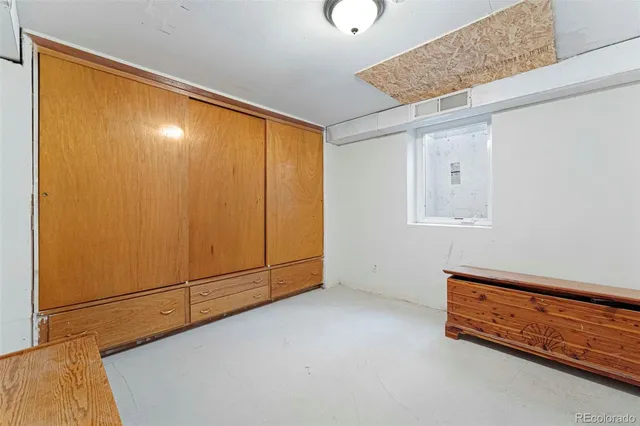 $925,000 | 39592 County Road 18, Roggen, CO 80652