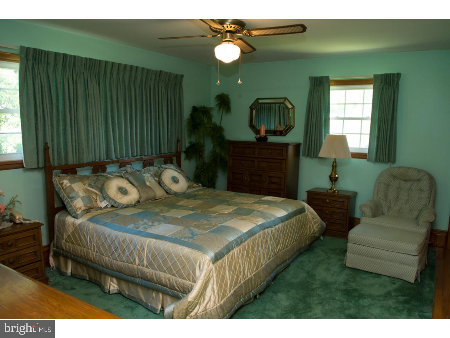 4072 Lime Kiln Road Allentown, PA 18104 - Photo 11 of 22