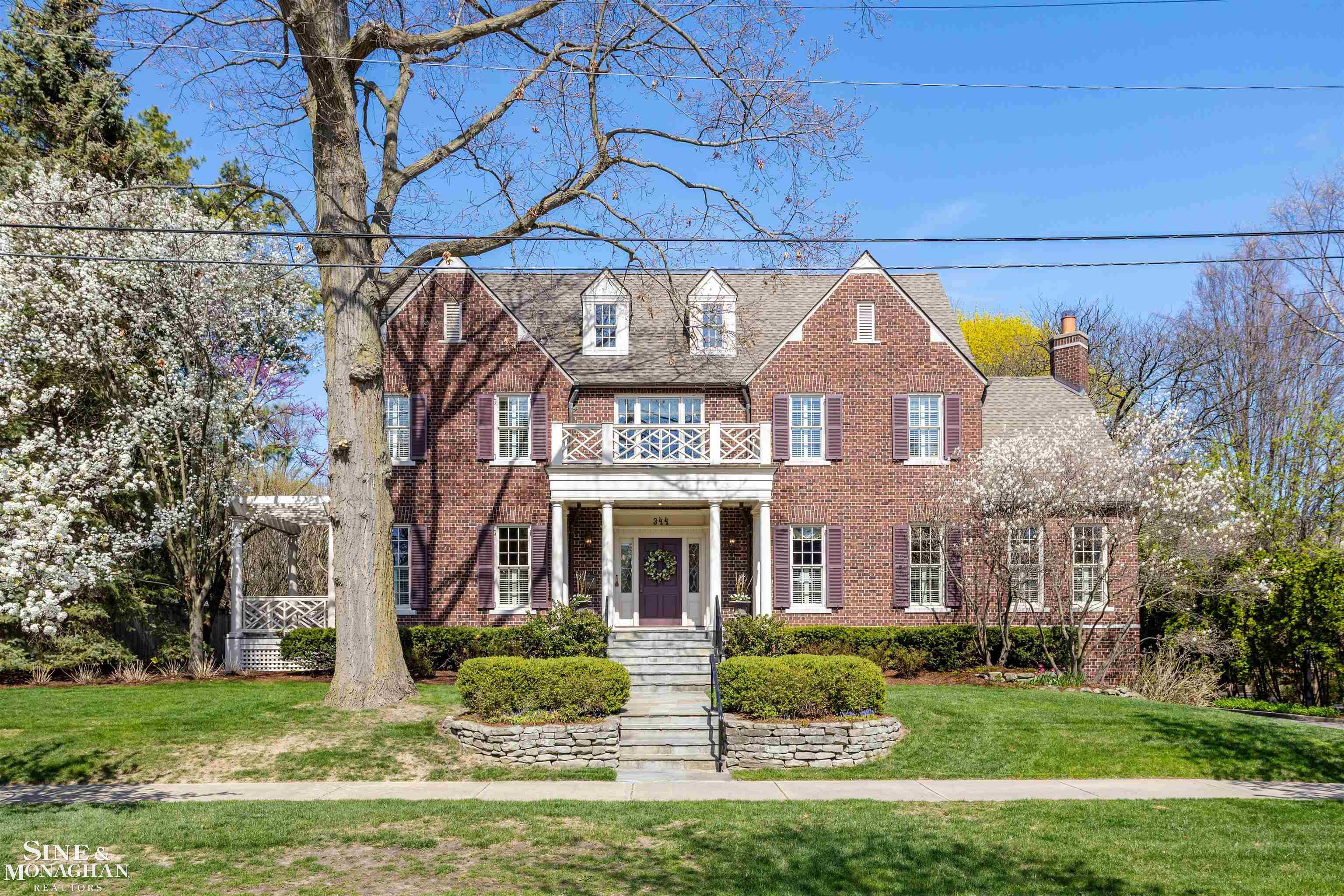 344 Washington Road Grosse Pointe, MI 48230 - Photo 2 of 74