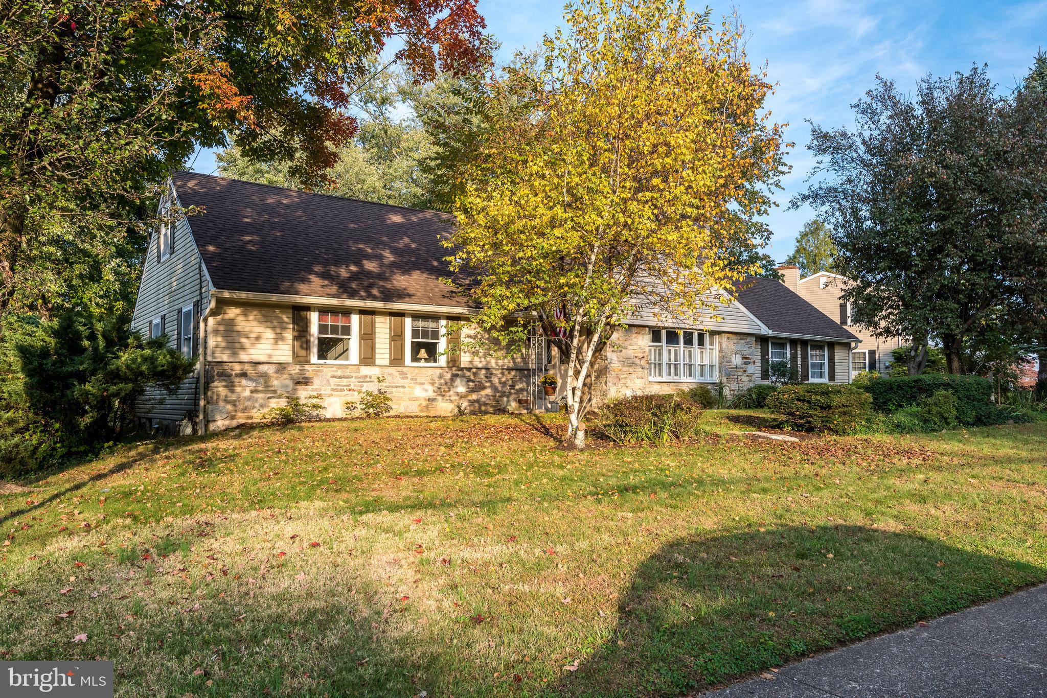 2585 Exton Road Hatboro, PA 19040 - Photo 5 of 32 Nice location in the neighborhood