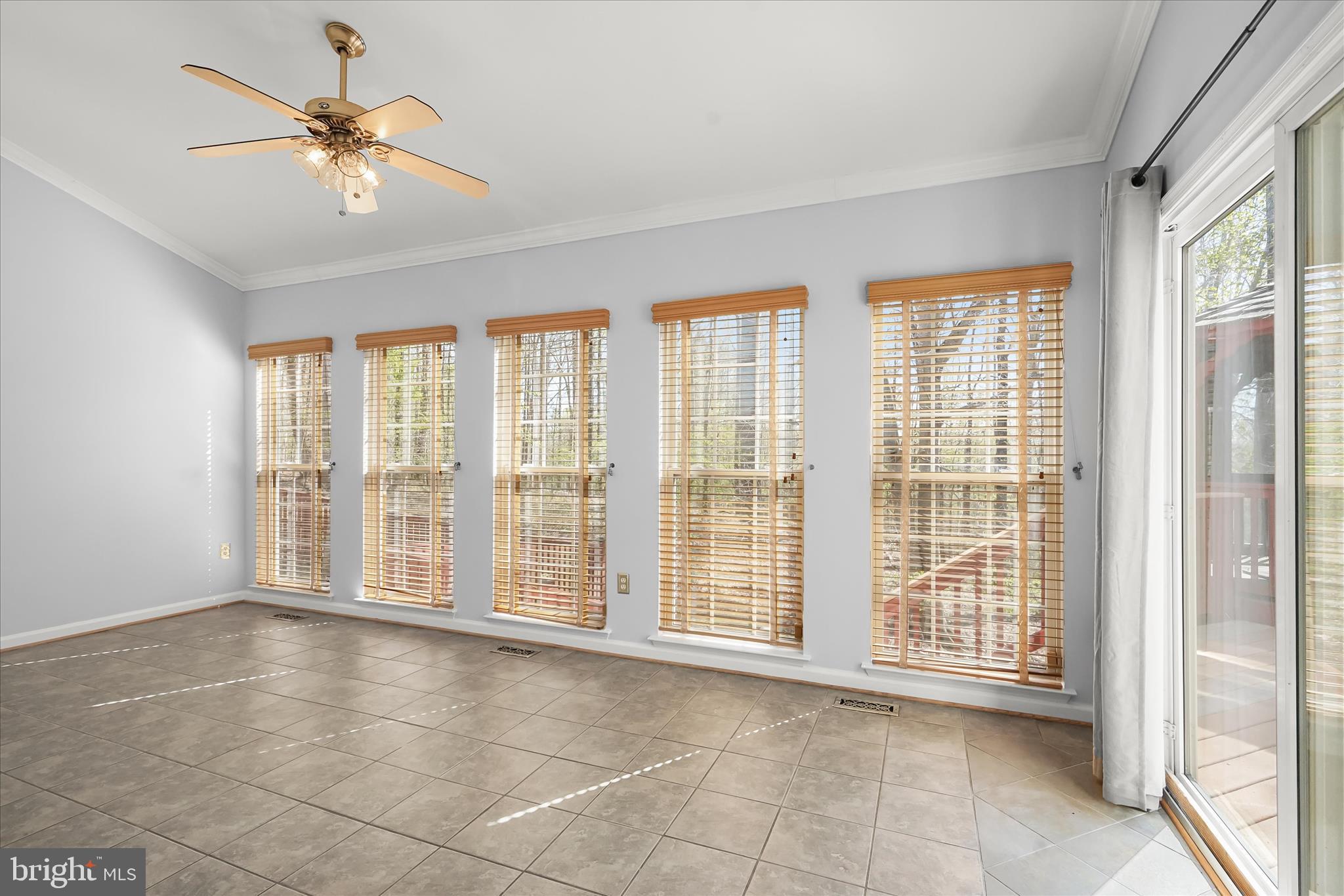 5130 Celestial Lane Brandywine, MD 20613 - Photo 17 of 58 Breakfast Area