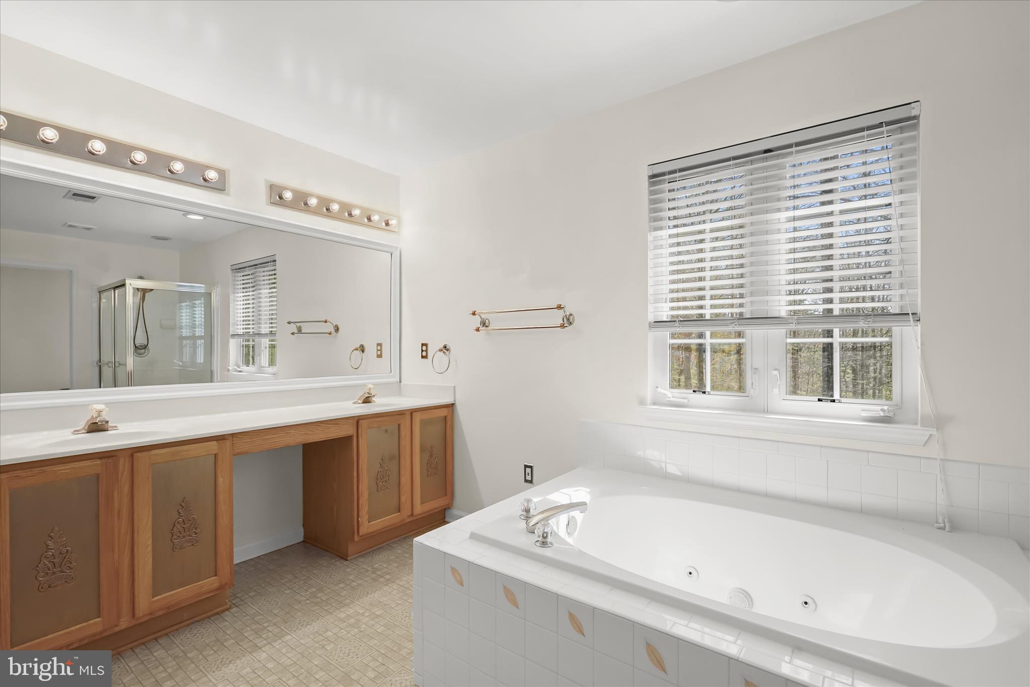 5130 Celestial Lane Brandywine, MD 20613 - Photo 29 of 58 Primary Bedroom Suite Bath